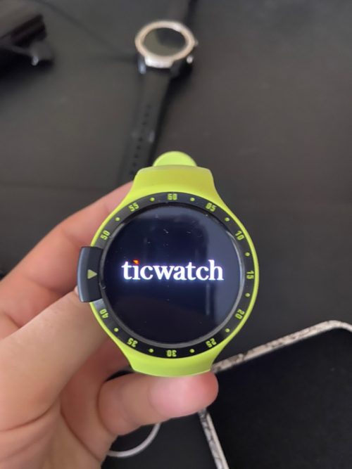 ticwatch pro s2