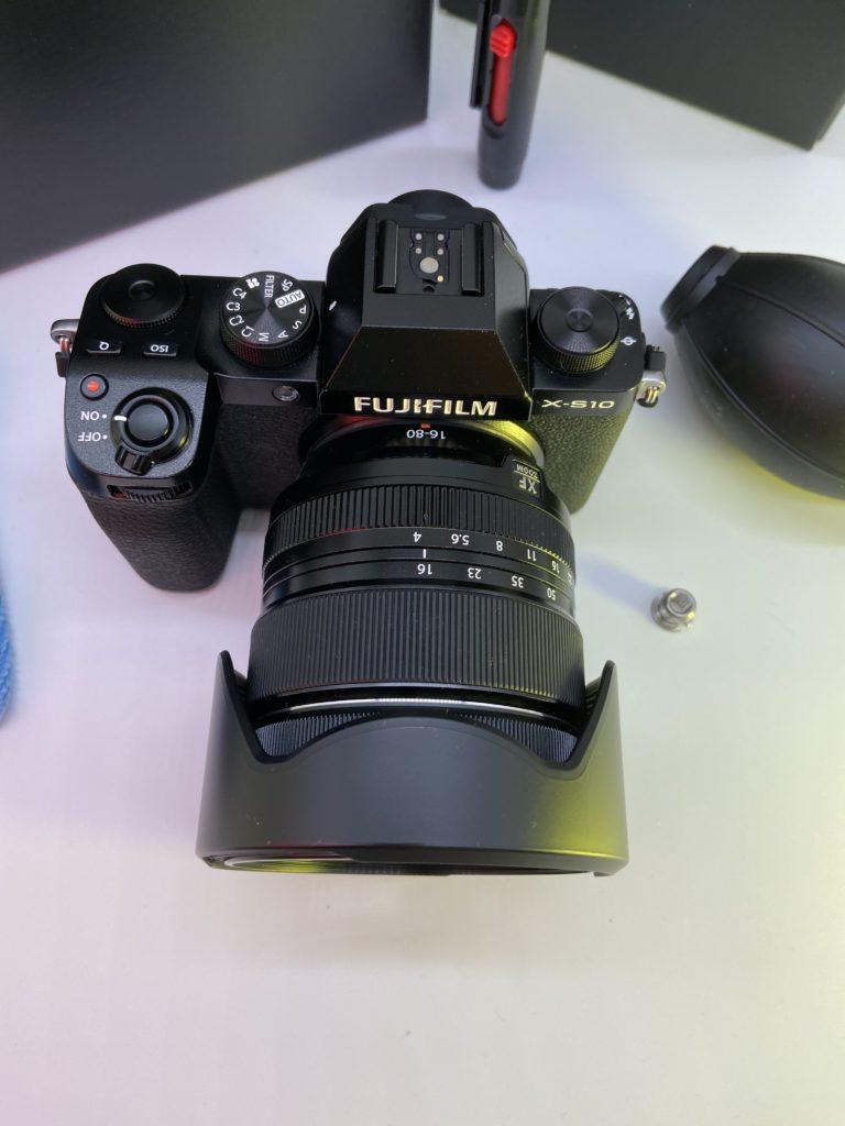 Fujifilm X-S10