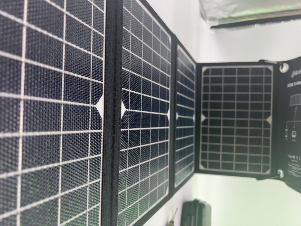 Caricatore Solare 30W: Recensione